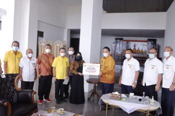 Gubernur Arinal Djunaidi Berikan Tali Asih Rp.100 Juta Atas Prestasi Citra Febrianti Peraih Medali Perak Oliampiade London 2012